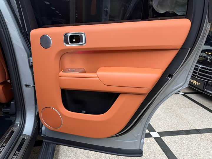 Фото 33 - LiXiang L9