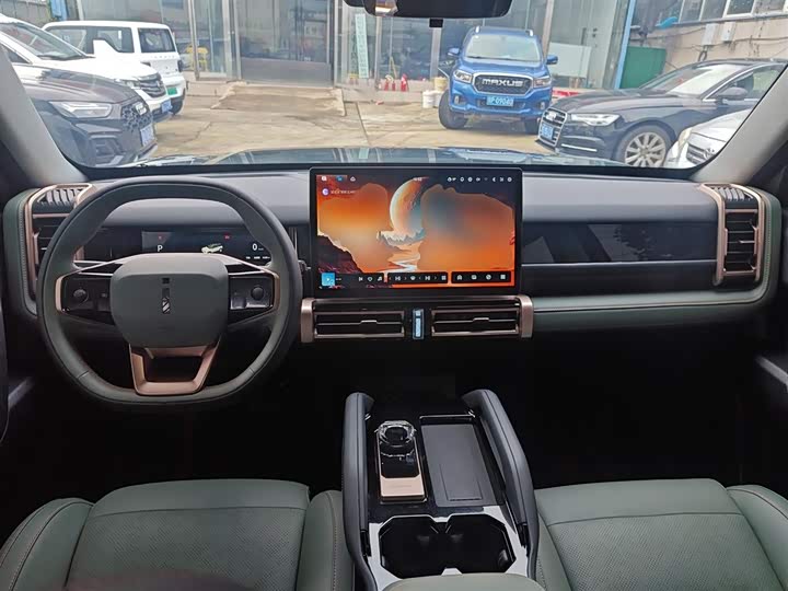 Фото 10 - Chery iCar 03