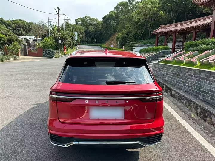 Фото 6 - Geely Monjaro