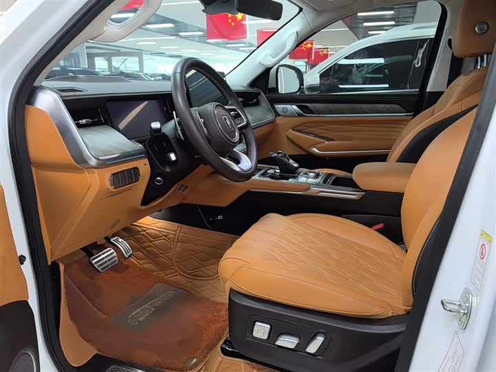 Фото 9 - Tank 500 Hybrid