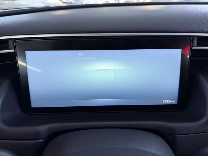 Фото 8 - Hyundai Tucson L