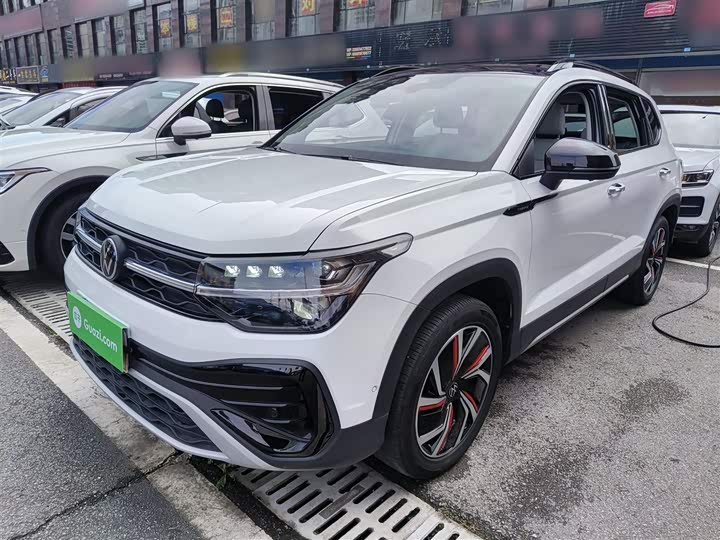 Фото 2 - Volkswagen Tharu