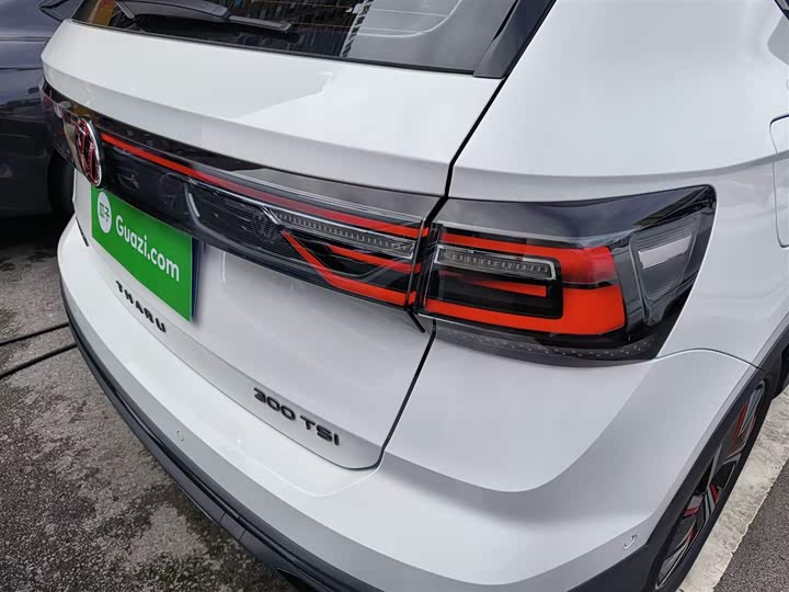 Фото 8 - Volkswagen Tharu