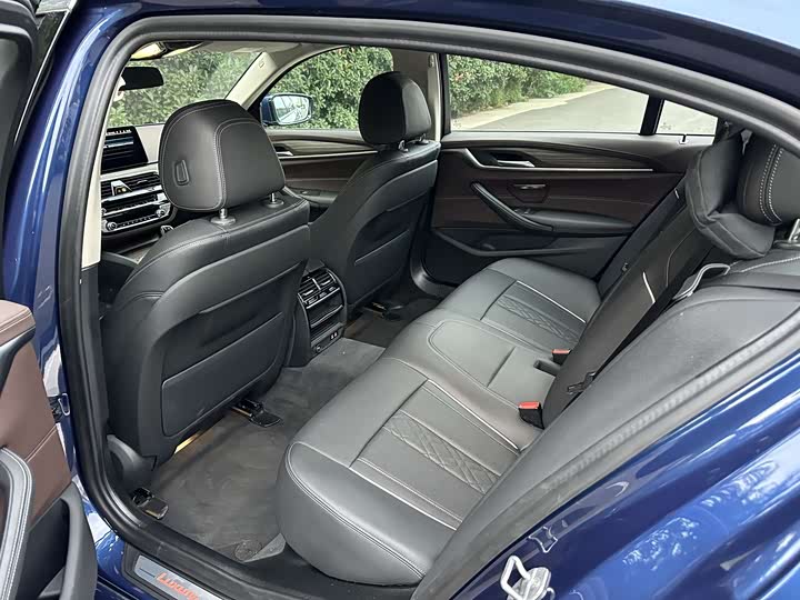 Фото 7 - BMW 5 Series Hybrid