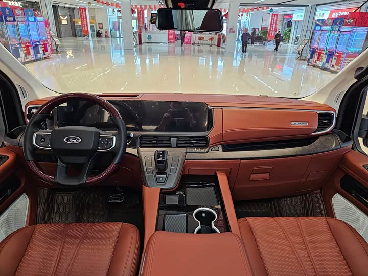 Фото 12 - Ford Transit T8