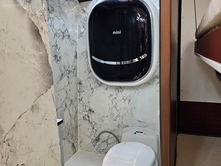 Фото 14 - Ford Transit T8