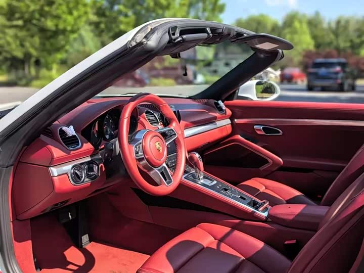 Фото 4 - Porsche 718