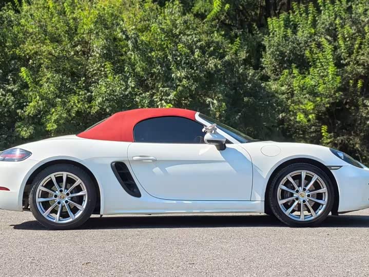 Фото 9 - Porsche 718