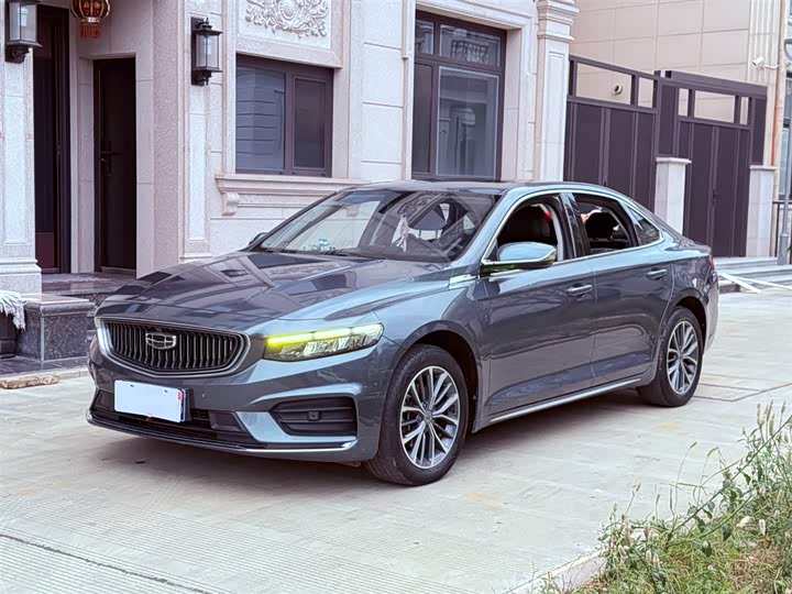 Фото 1 - Geely Preface