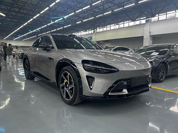 Фото 3 - Xiaomi YU7