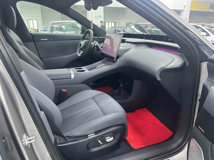 Фото 9 - Xiaomi YU7