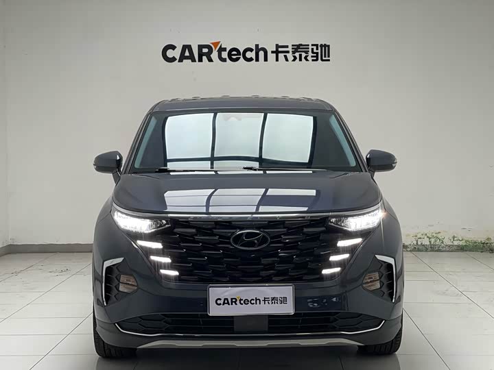 Фото 12 - Hyundai Custo