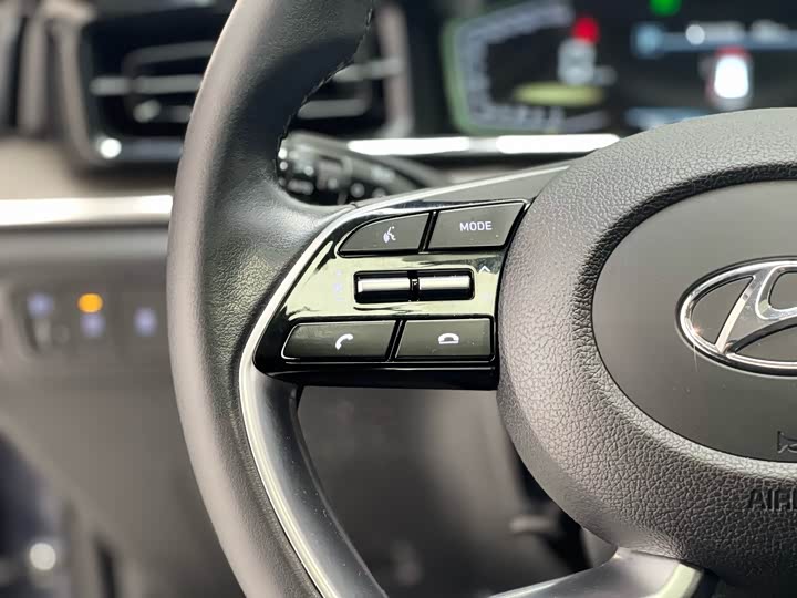 Фото 18 - Hyundai Custo