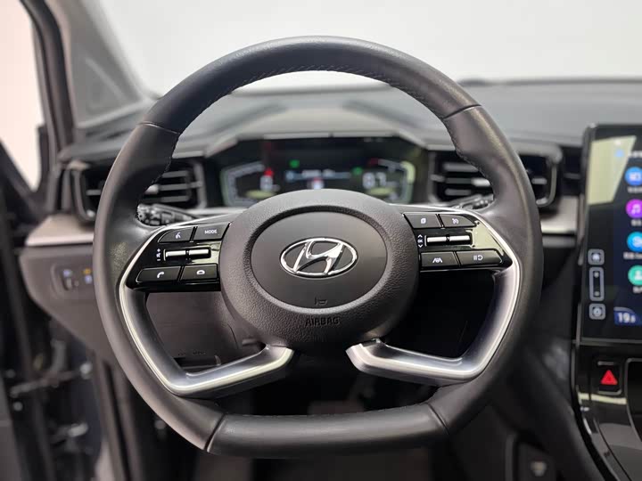 Фото 20 - Hyundai Custo