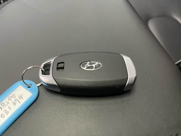 Фото 21 - Hyundai Custo