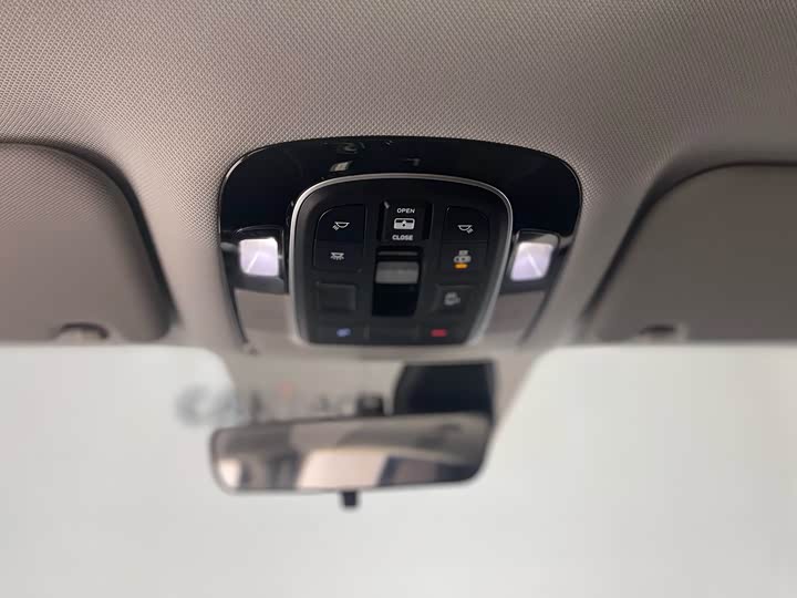 Фото 22 - Hyundai Custo