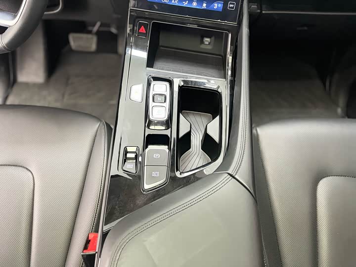 Фото 23 - Hyundai Custo