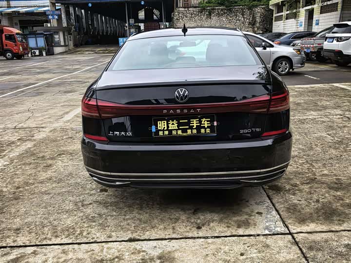 Фото 5 - Volkswagen Passat