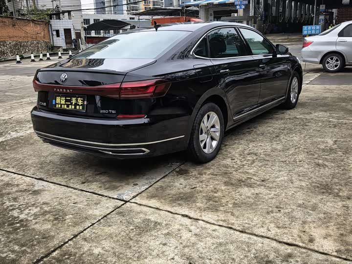 Фото 6 - Volkswagen Passat