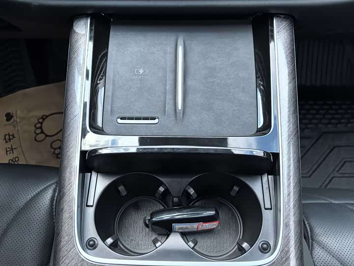 Фото 12 - Chery Tiggo 9