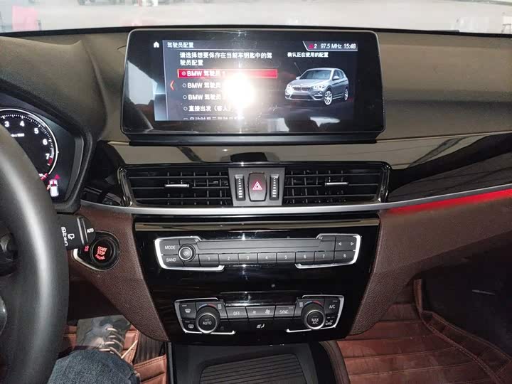 Фото 13 - BMW X1