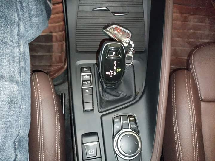 Фото 14 - BMW X1