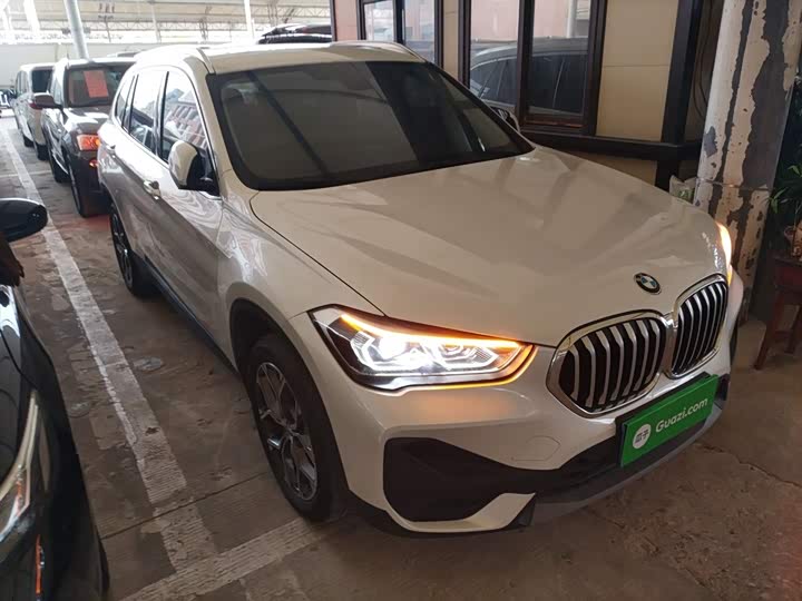 Фото 4 - BMW X1