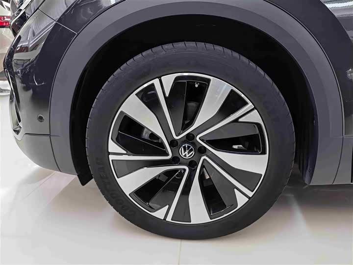 Фото 7 - Volkswagen Talagon