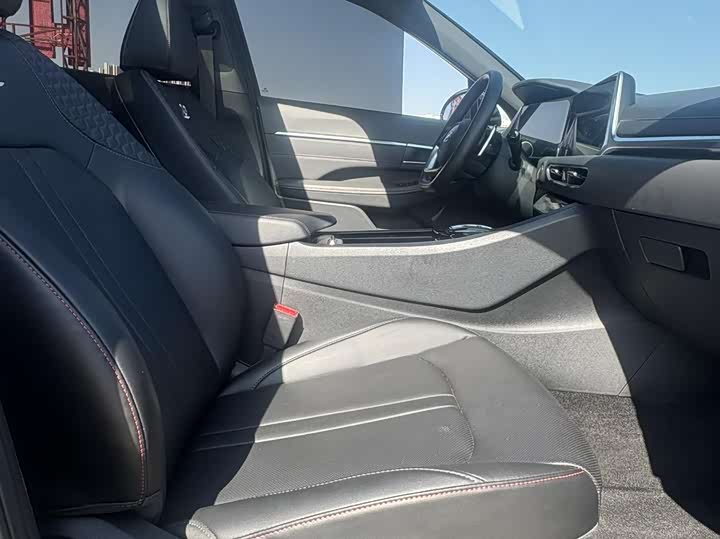 Фото 22 - Hyundai Sonata N Line