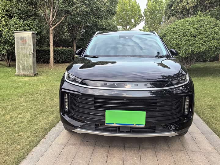 Фото 2 - Exeed TXL