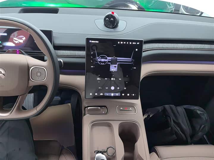 Фото 10 - Nio ES6