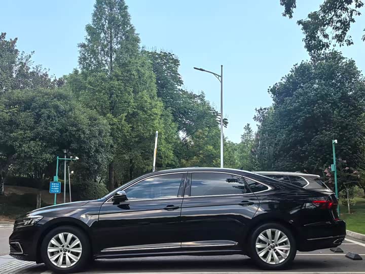 Фото 6 - Volkswagen Passat