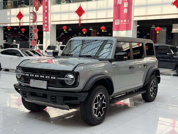 Фото 1 - Ford Bronco