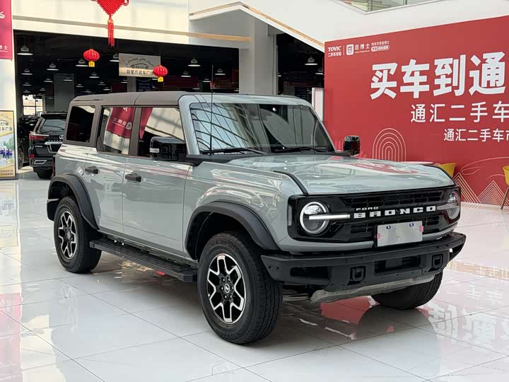 Фото 3 - Ford Bronco