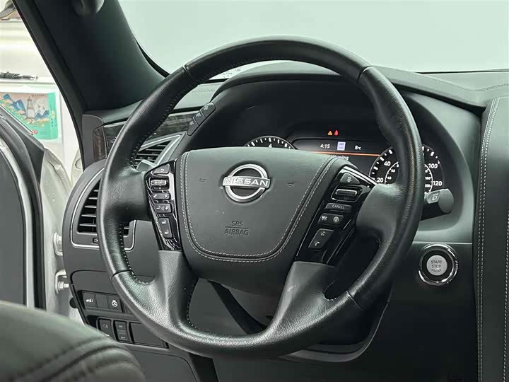 Фото 17 - Nissan Armada