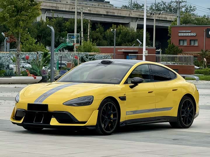 Фото 2 - Xiaomi SU7 Ultra