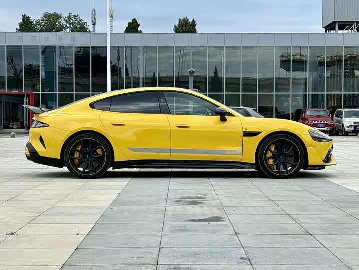 Фото 7 - Xiaomi SU7 Ultra