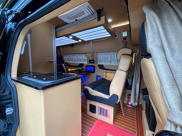 Фото 16 - Ford Transit