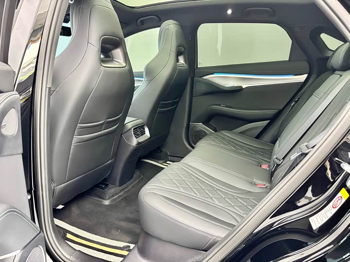 Фото 9 - BYD Sea Lion 07 EV