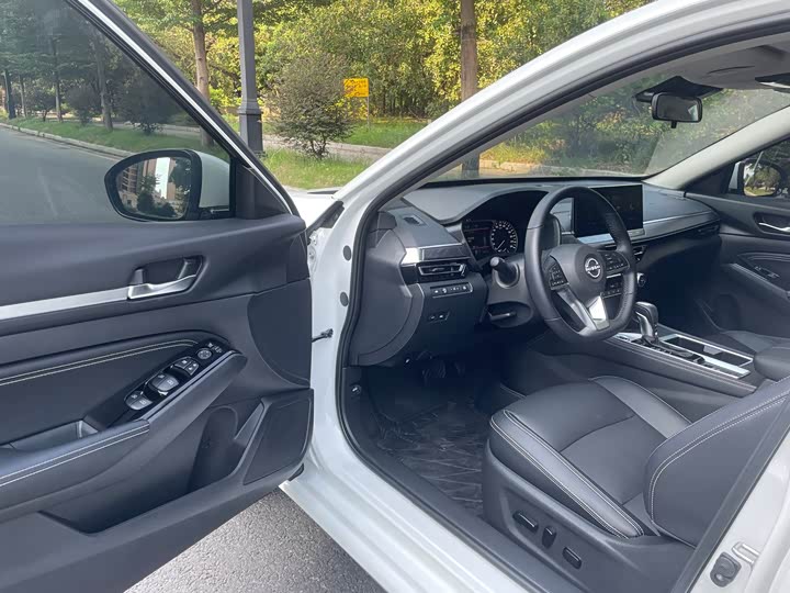 Фото 7 - Nissan Teana