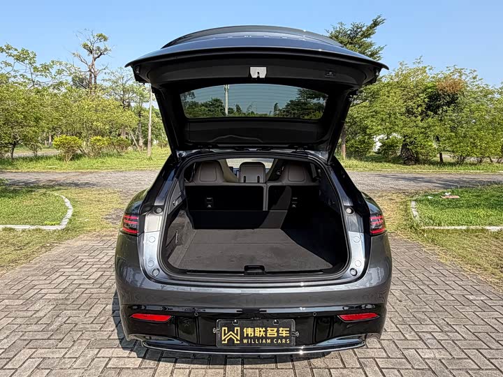 Фото 22 - Luxeed R7