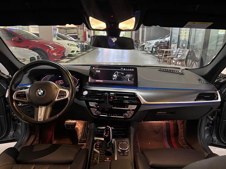 Фото 8 - BMW 5 Series
