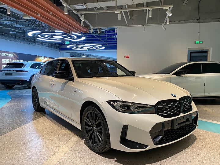 Фото 3 - BMW 3 Series