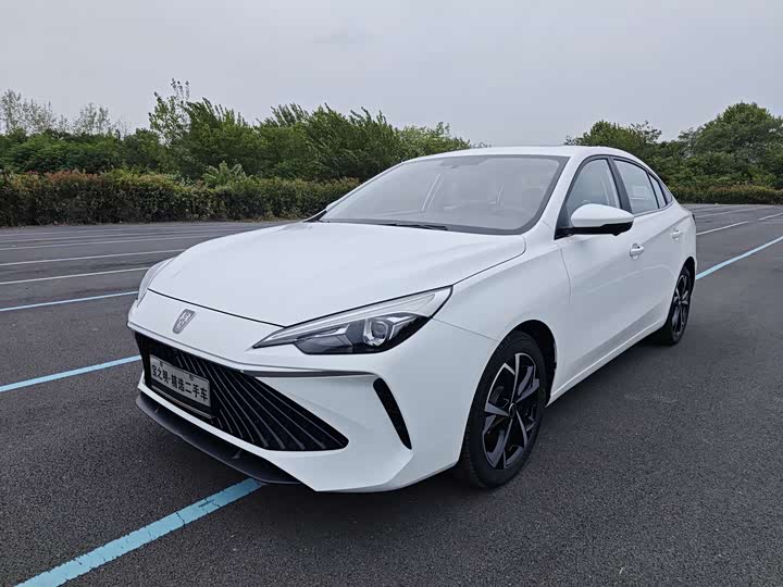 Фото 1 - Roewe i5