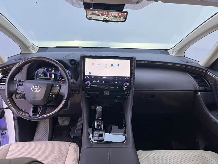 Фото 12 - Toyota Alphard