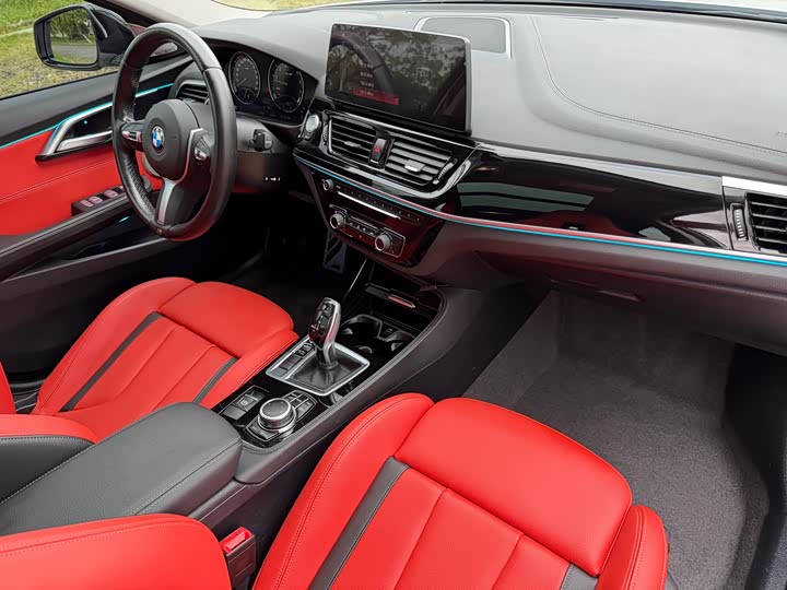 Фото 10 - BMW 1 Series