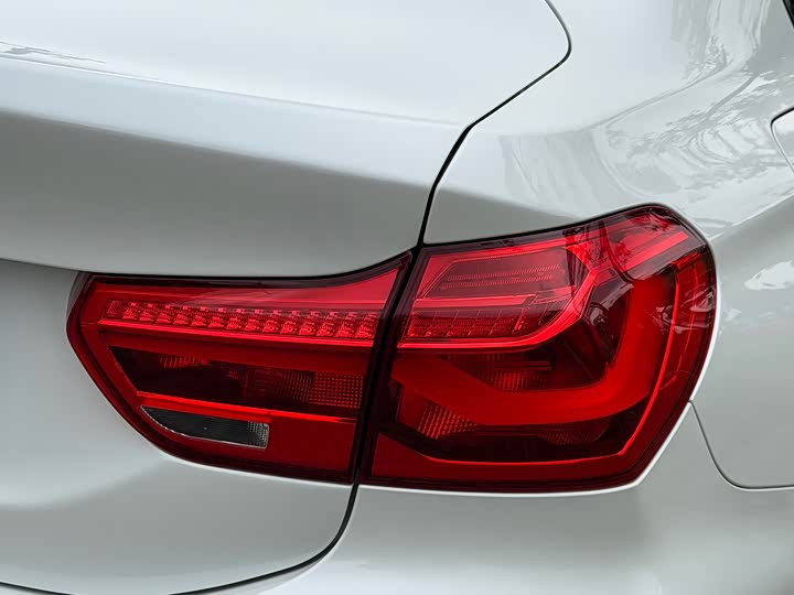 Фото 23 - BMW 1 Series