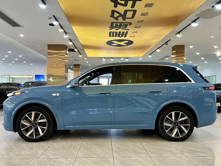 Фото 7 - LiXiang L8