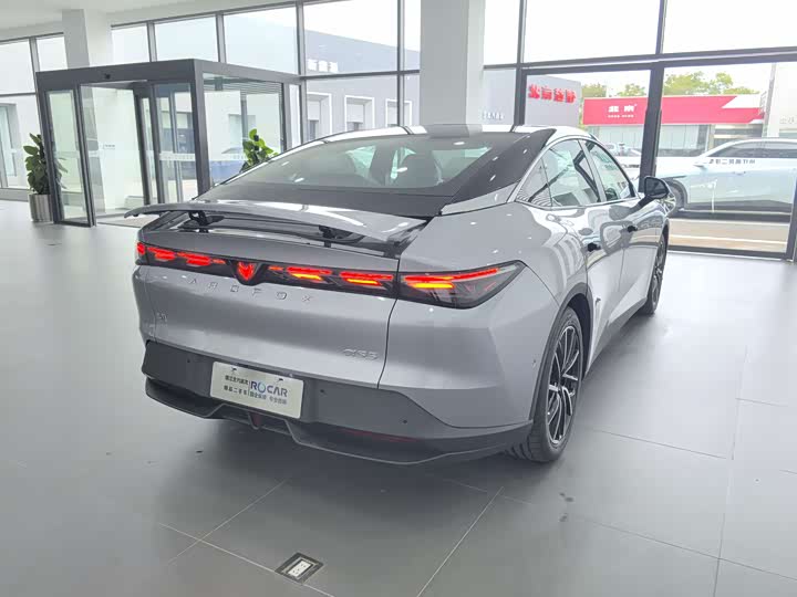 Фото 9 - BAIC Arcfox Alpha S5