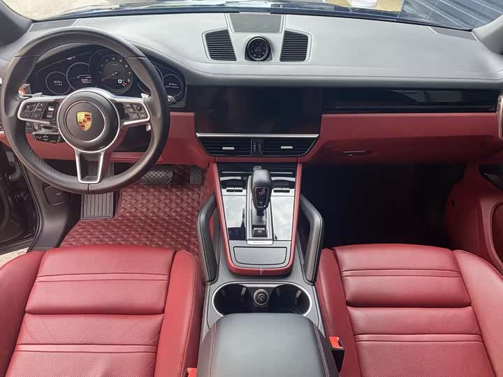 Фото 12 - Porsche Cayenne